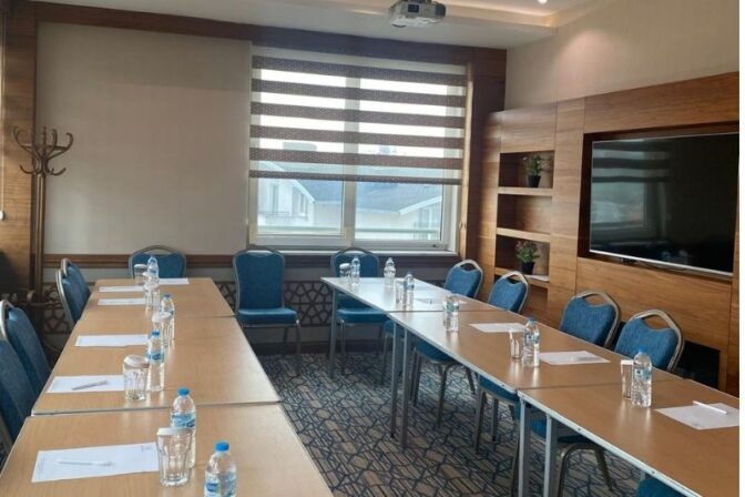 guler-otel-toplanti1